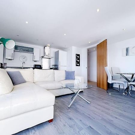 Stylish Seaview One-Bedroom Apt Swansea Extérieur photo